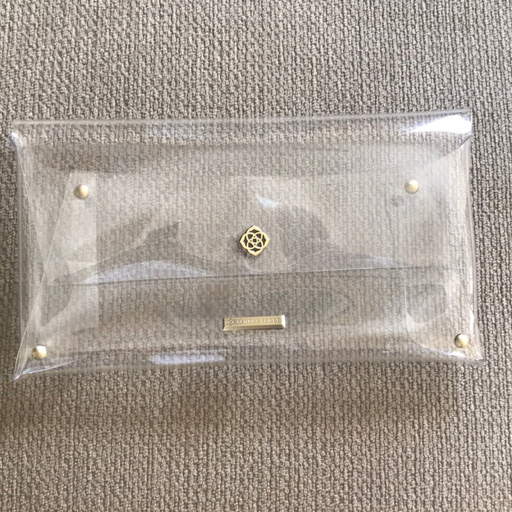 Kendra Scott clear clutch